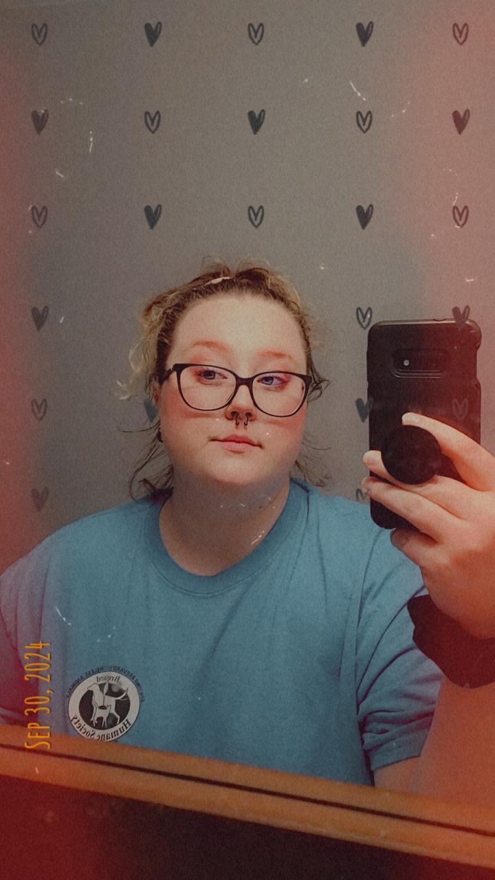 Profile photo 1 of 9