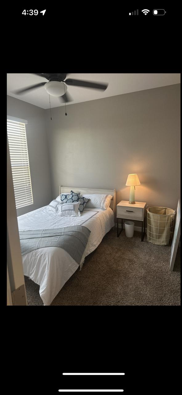 Profile photo 4 of 7