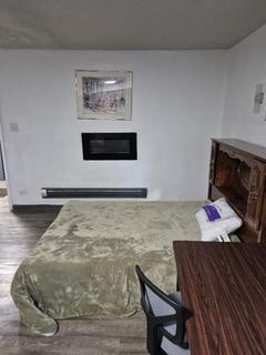 Room for rent in Chicago, IL $825, apartment