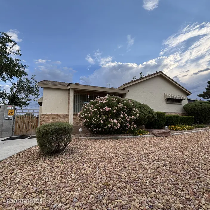 Room for rent in Las Vegas, NV $1300, house