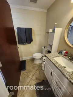 Room for rent in Youngstown, FL $750, house
