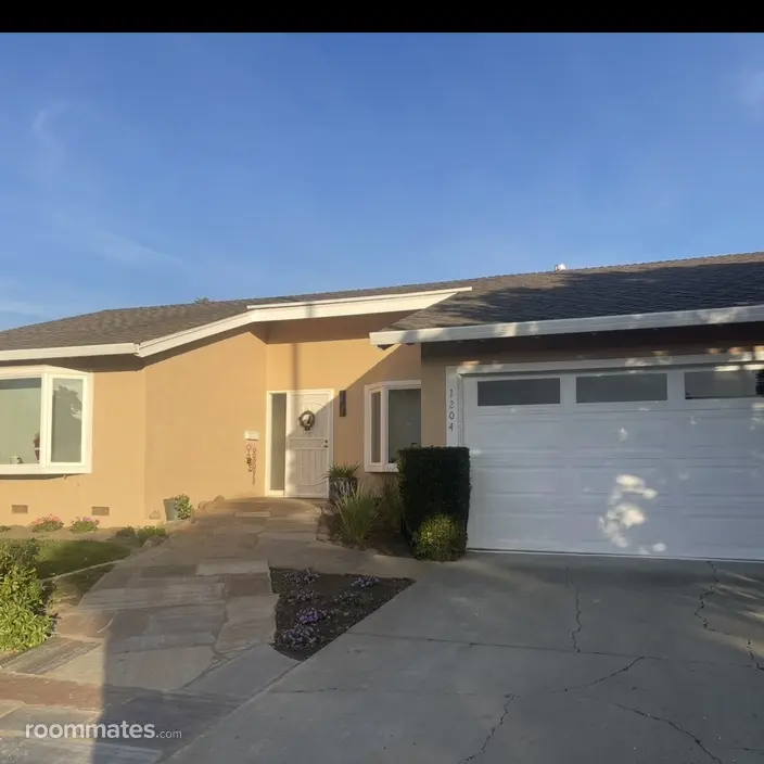 Room for rent in San Jose, CA $1650, house
