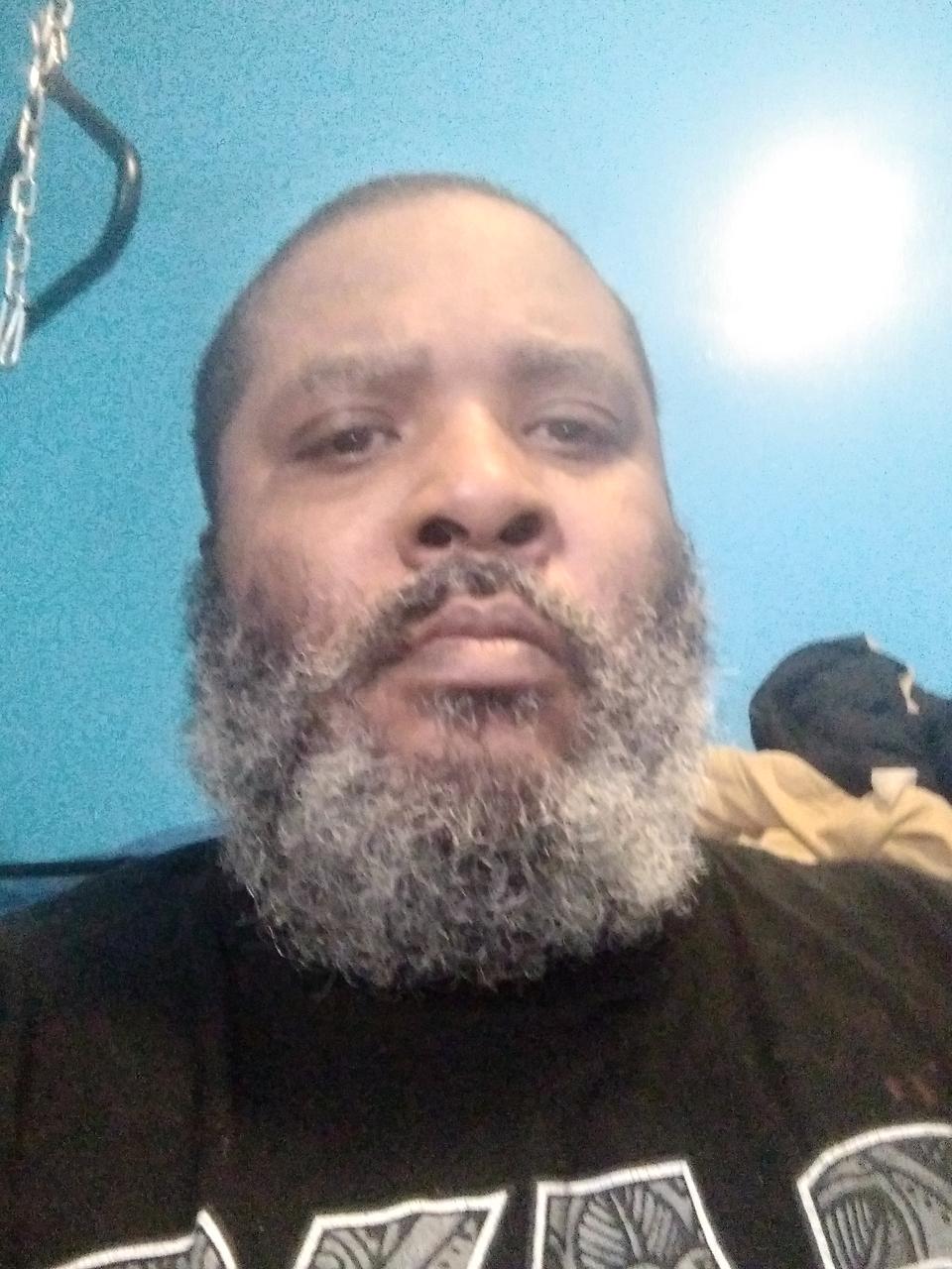 Profile photo 9 of 9