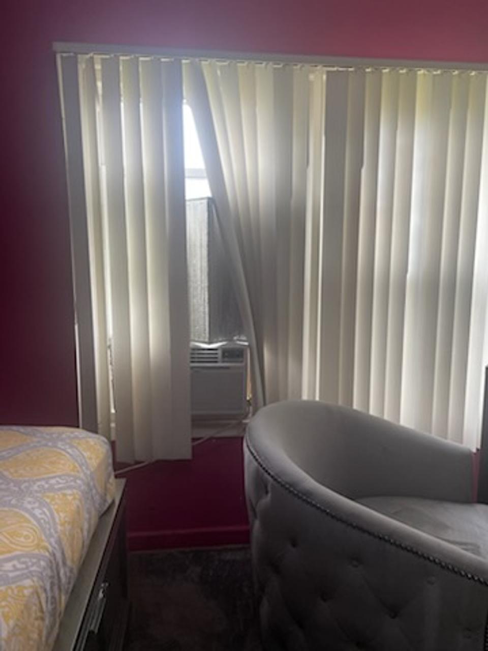 Profile photo 5 of 9