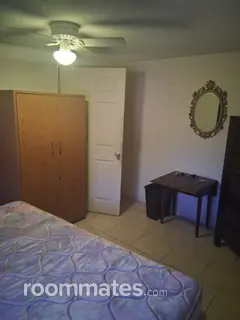 Room for rent in Daytona Beach, FL $850, house