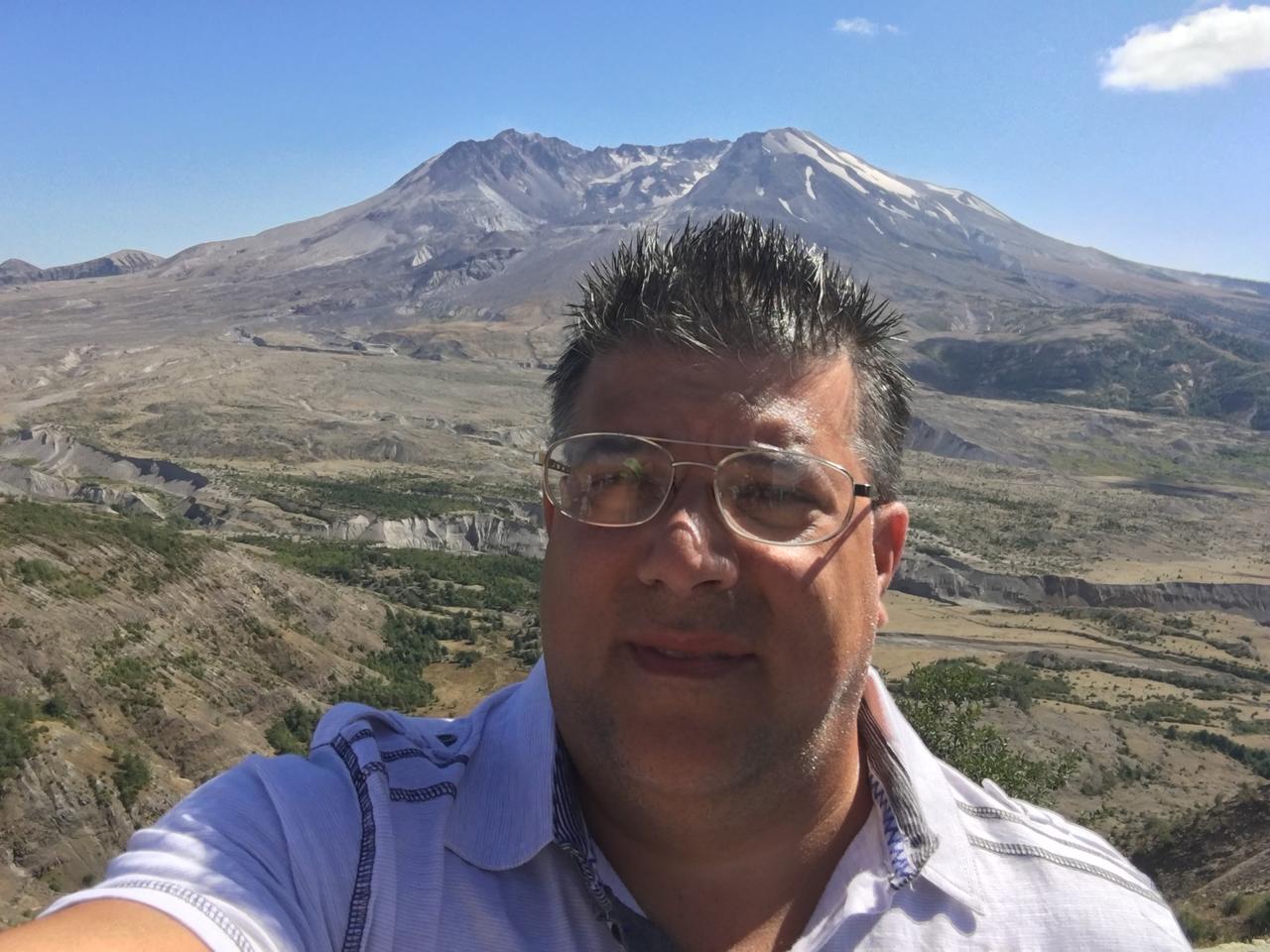 Profile photo 12 of 19