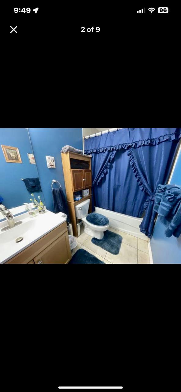 Profile photo 6 of 19