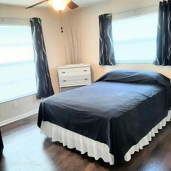 Room for rent in Cape Coral, FL $875, house