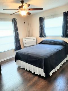 Room for rent in Cape Coral, FL $875, house