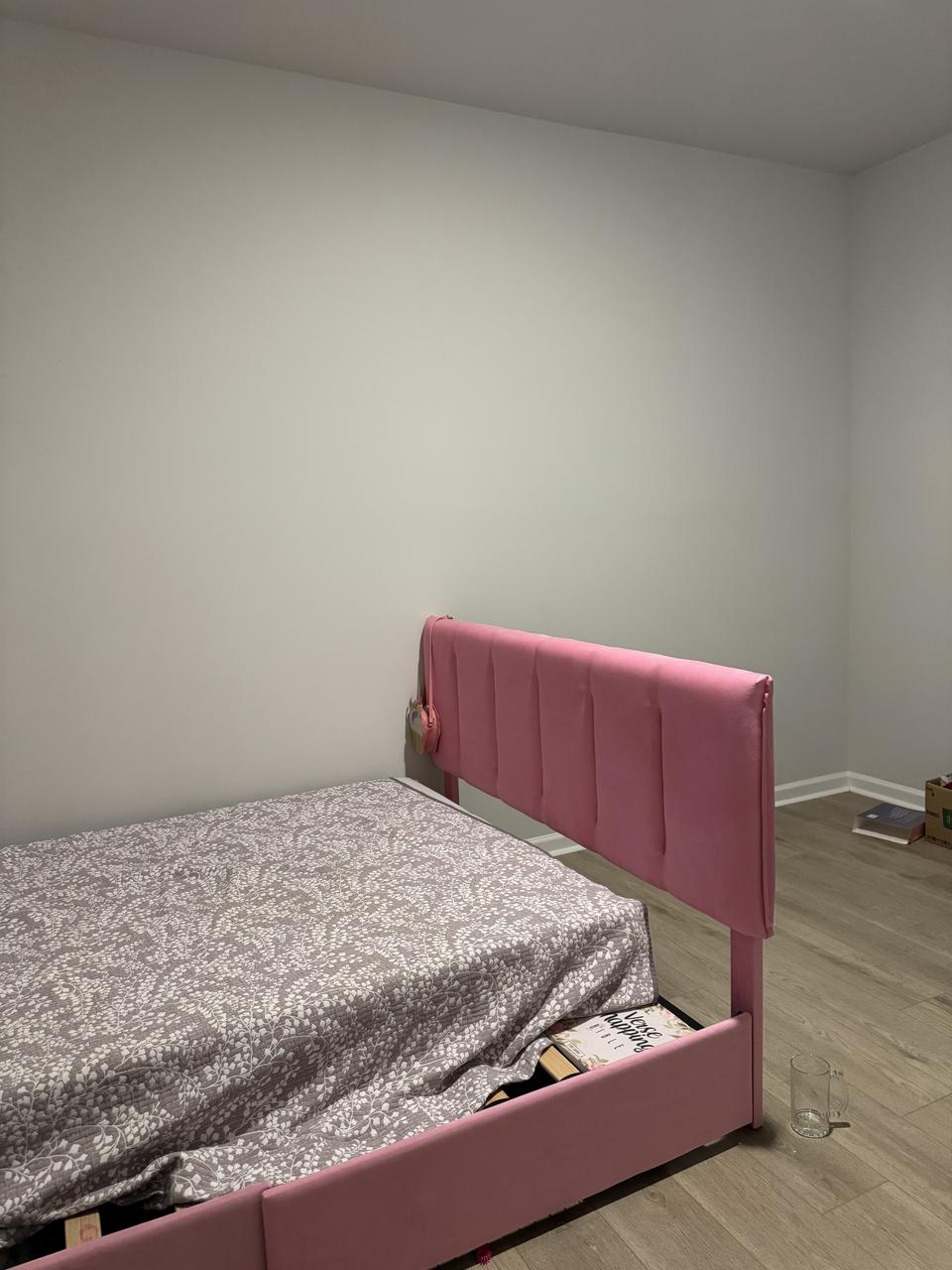 Profile photo 1 of 2