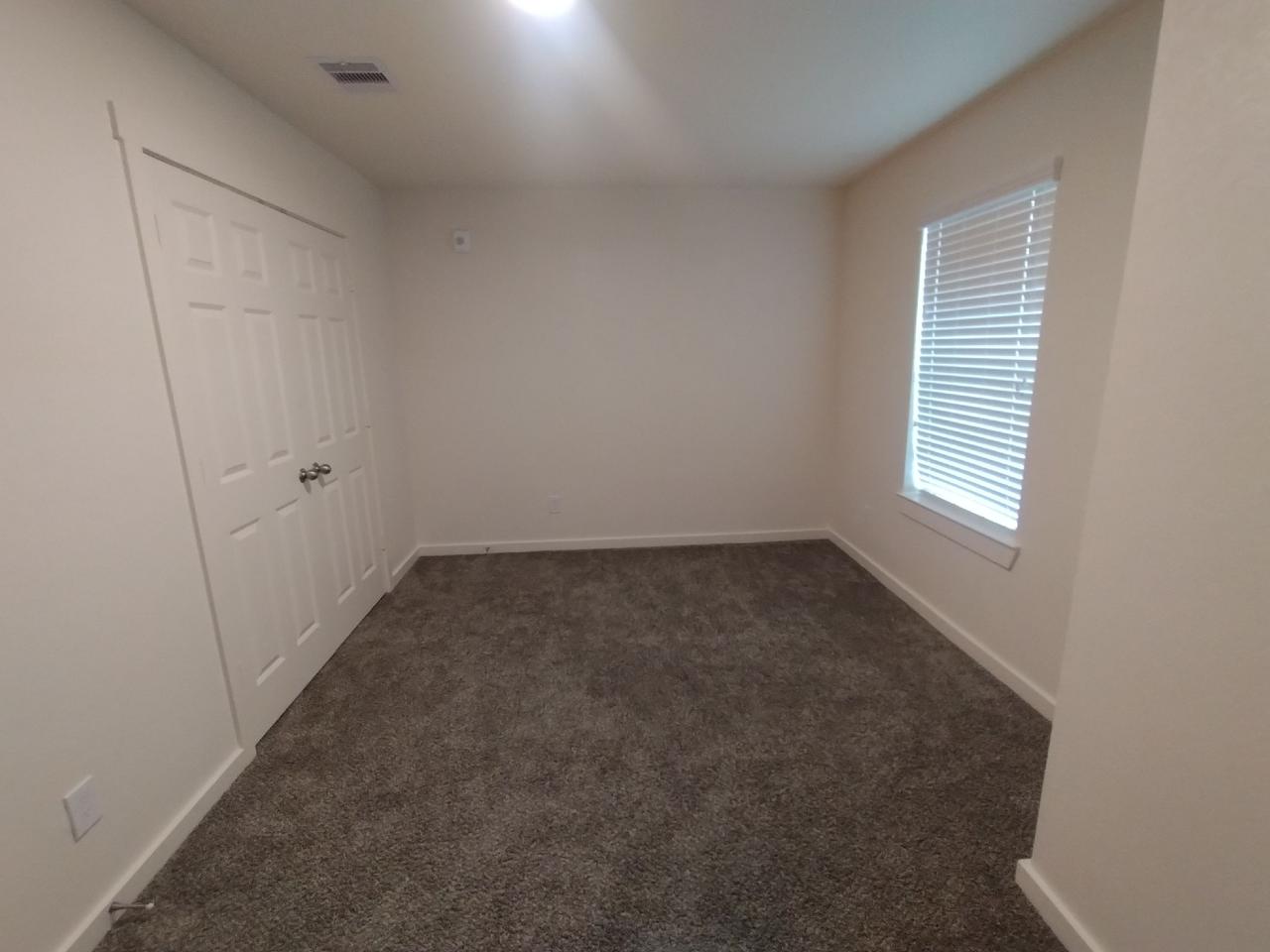 Profile photo 3 of 15