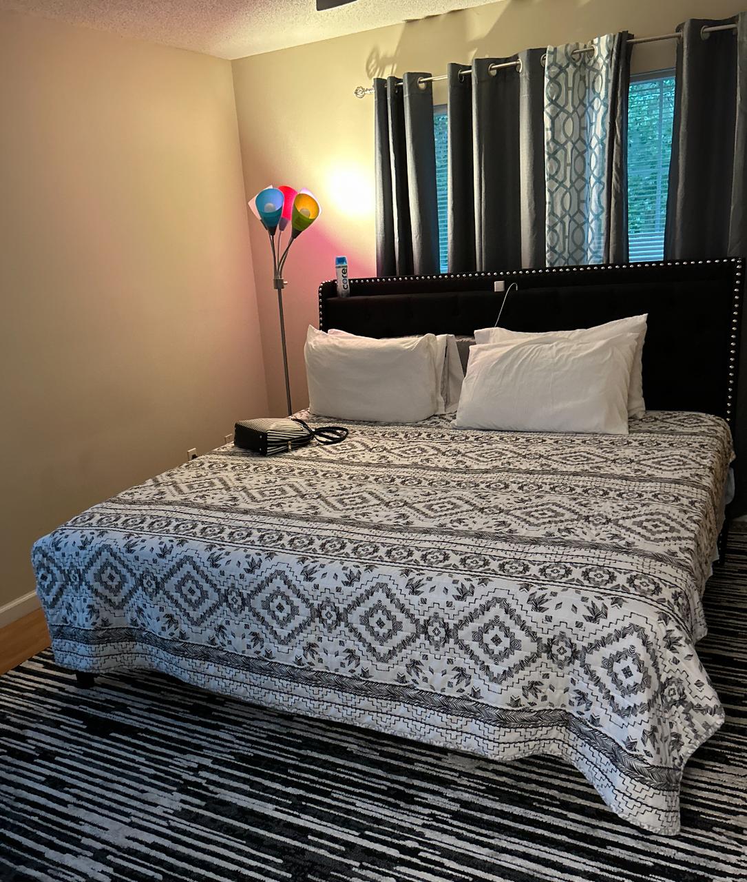 Profile photo 1 of 11