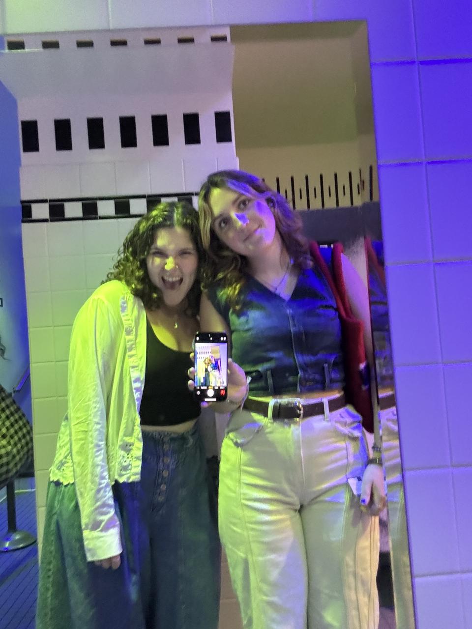 Profile photo 6 of 11