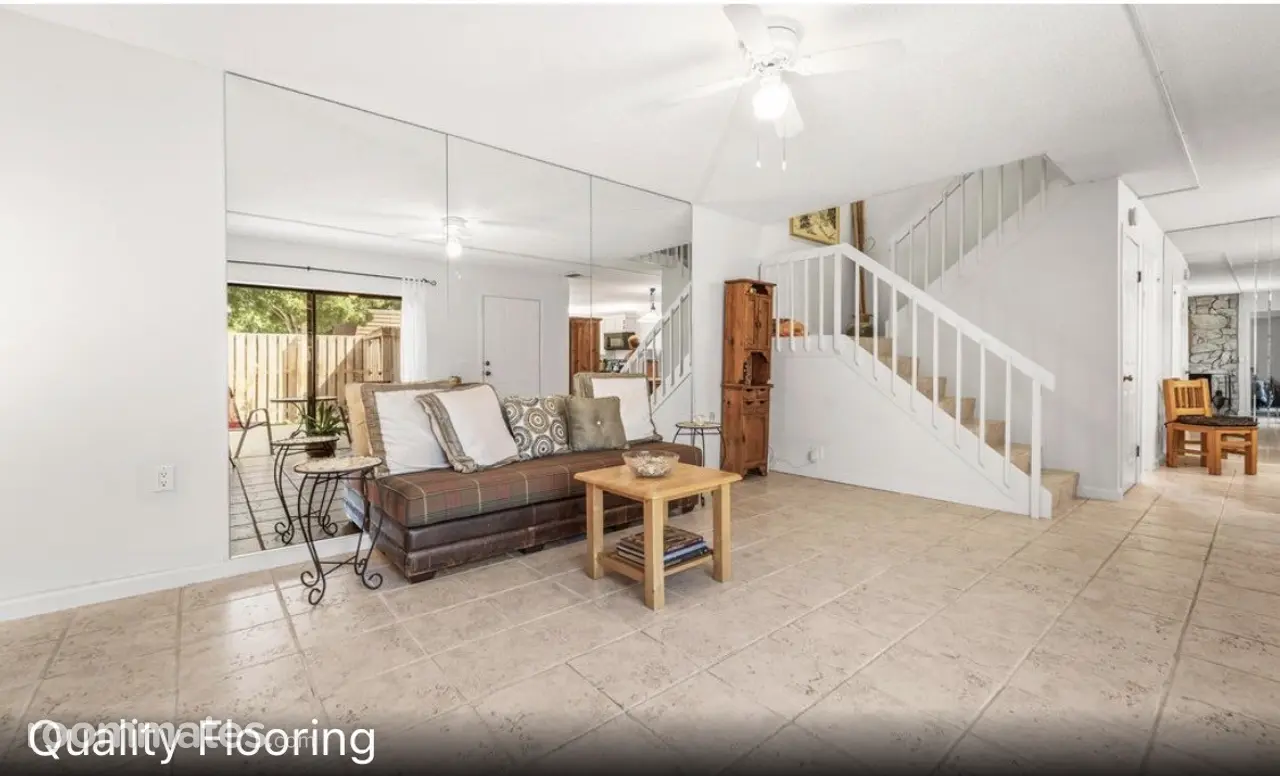 Profile photo 1 of 11