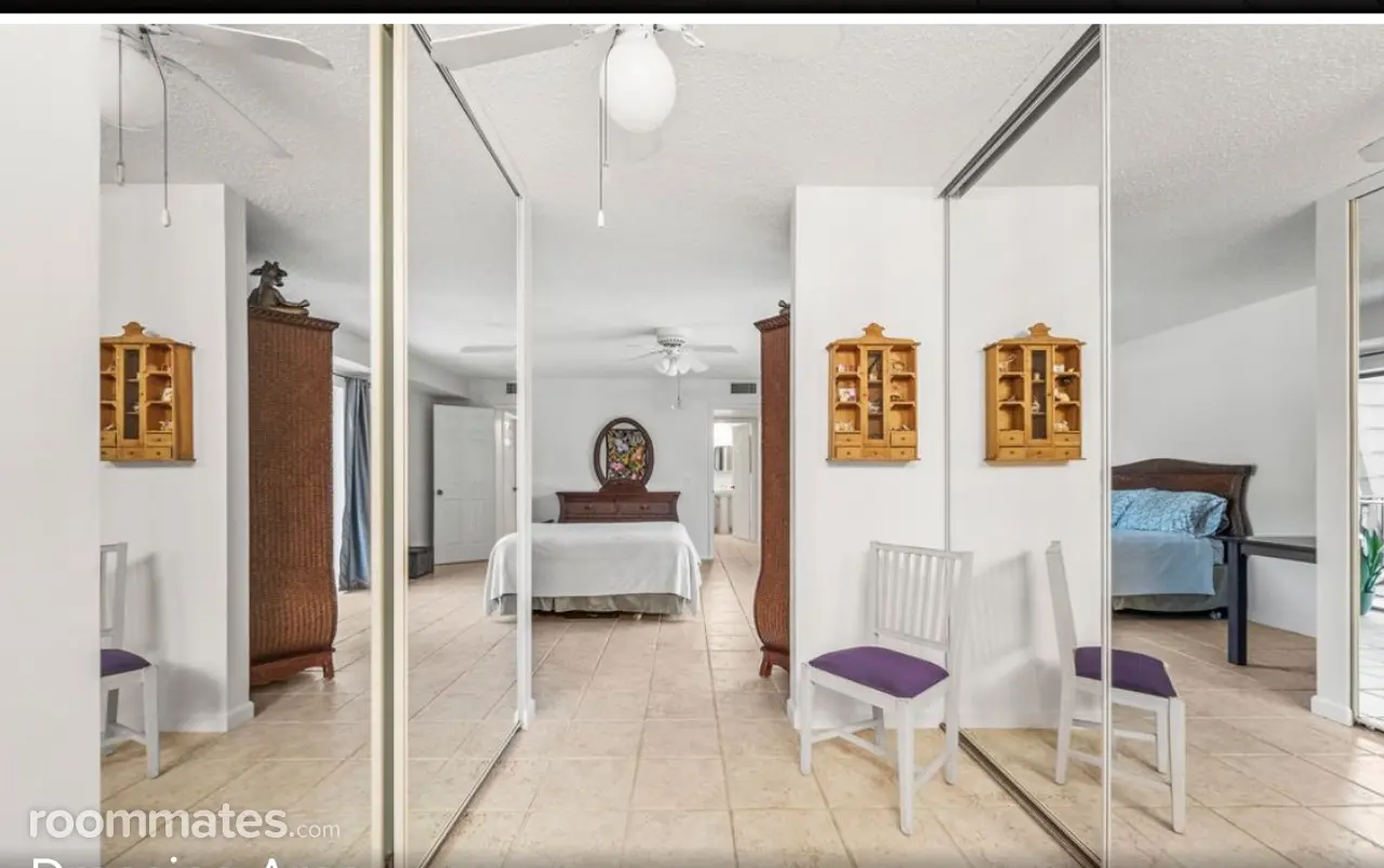 Profile photo 2 of 11