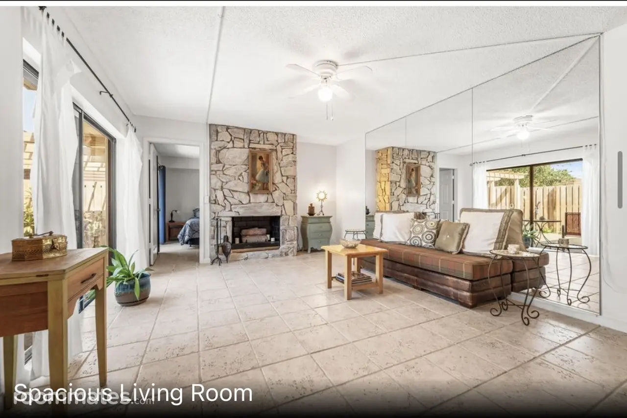 Profile photo 6 of 11