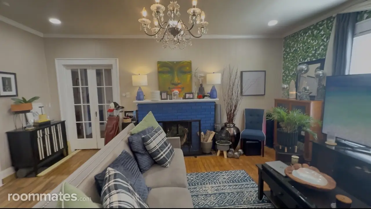 Profile photo 4 of 14