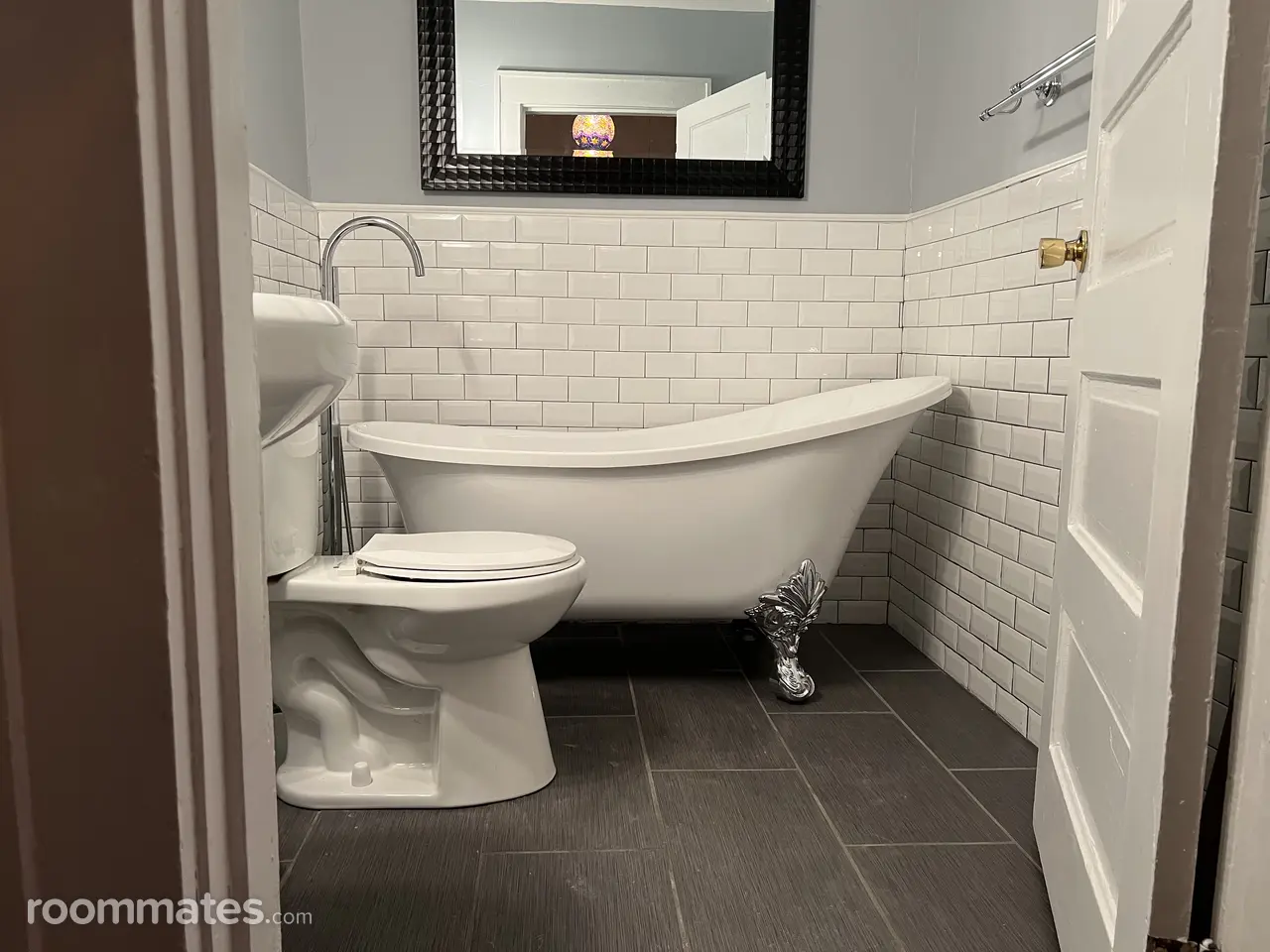 Profile photo 11 of 14