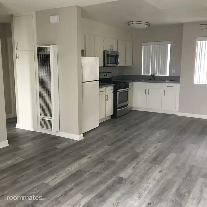 Room for rent in Gardena, CA $1400, house