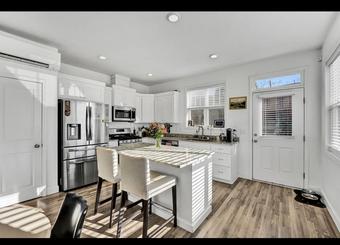 Room for rent in Greer, SC $1200, house