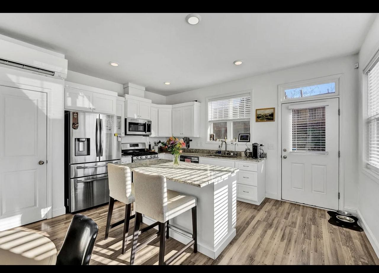 Profile photo 1 of 12