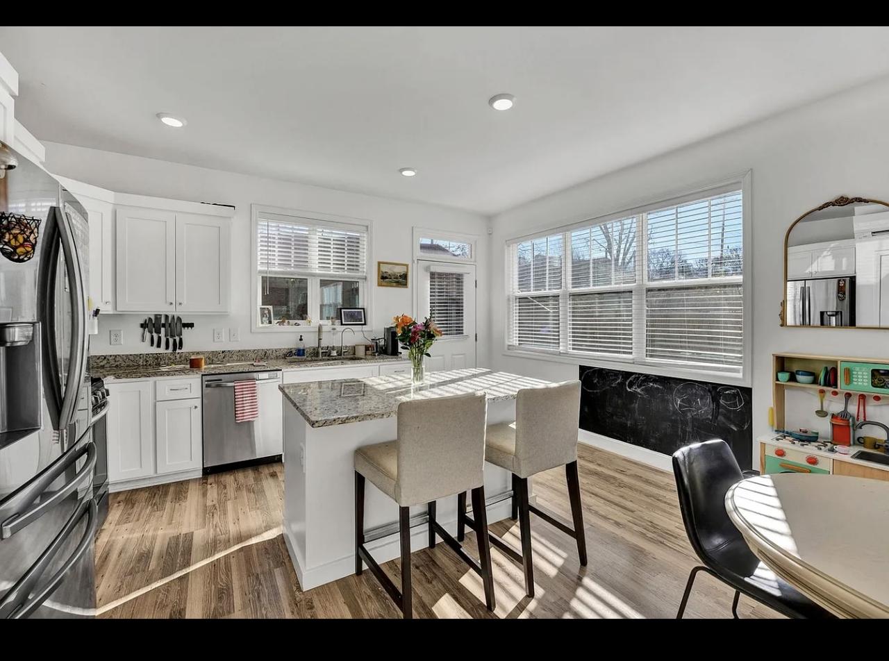 Profile photo 2 of 12