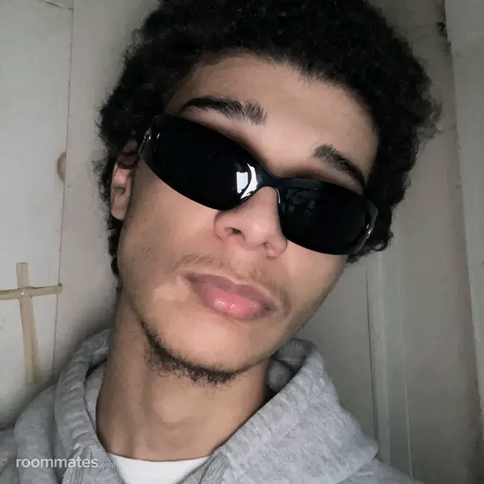Roommate looking Norwalk, CA, $1400