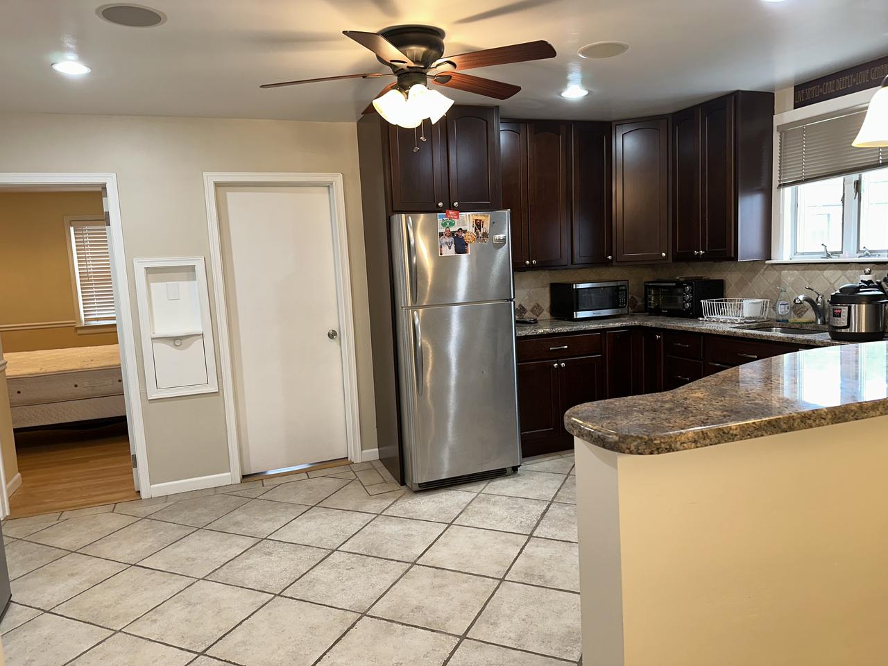 Profile photo 2 of 10