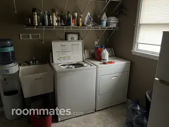 Room for rent in Toms River, NJ $1000, house