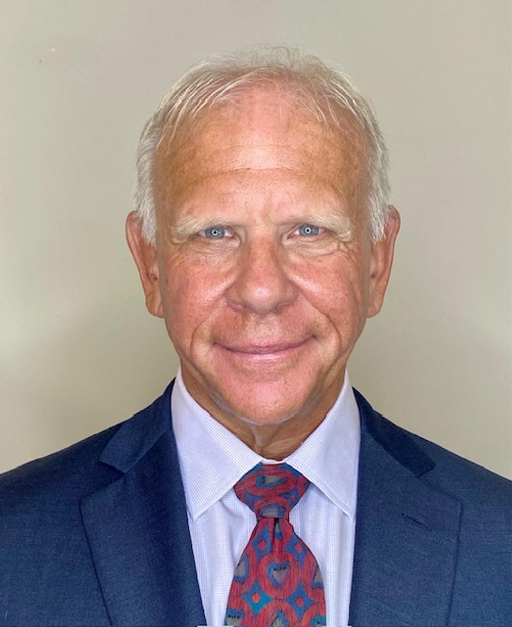 Profile photo 8 of 8