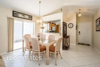 Room for rent in Palm Beach Gardens, FL $1000, house