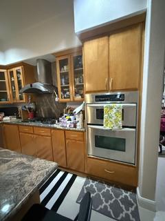 Room for rent in North Hollywood, California $1500, house
