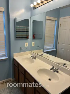 Room for rent in Strasburg VA $950, townhouse