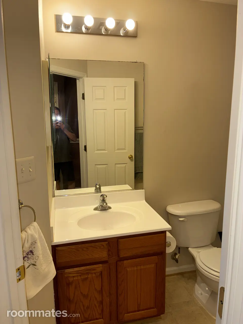 Profile photo 4 of 14