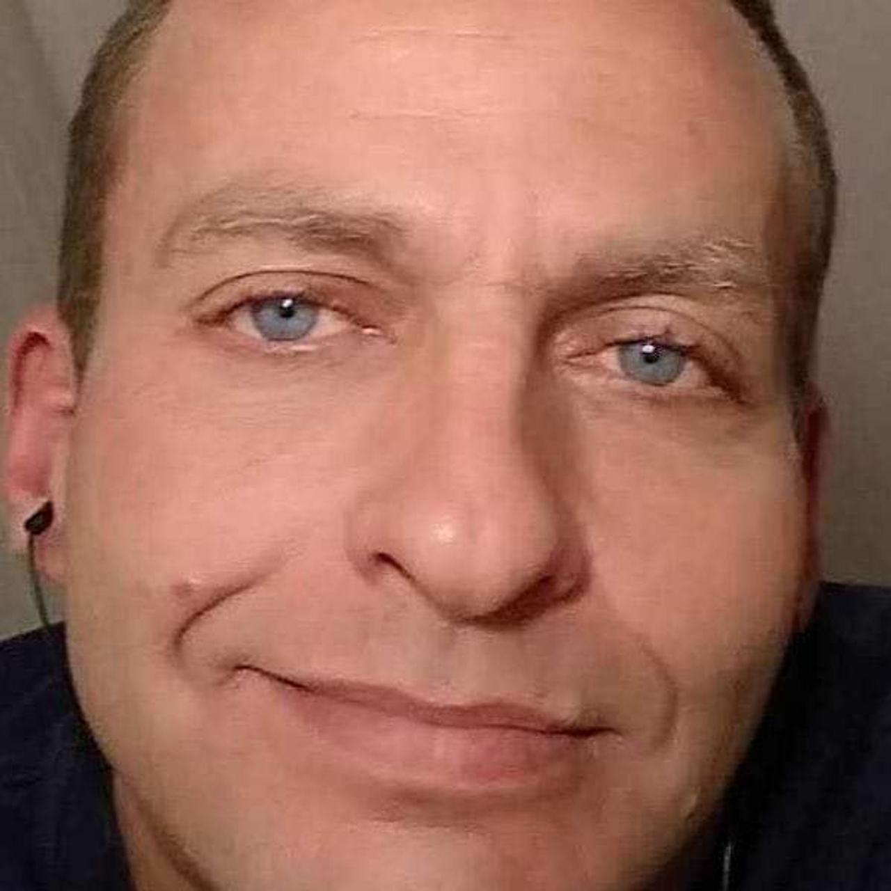 Profile photo 2 of 2
