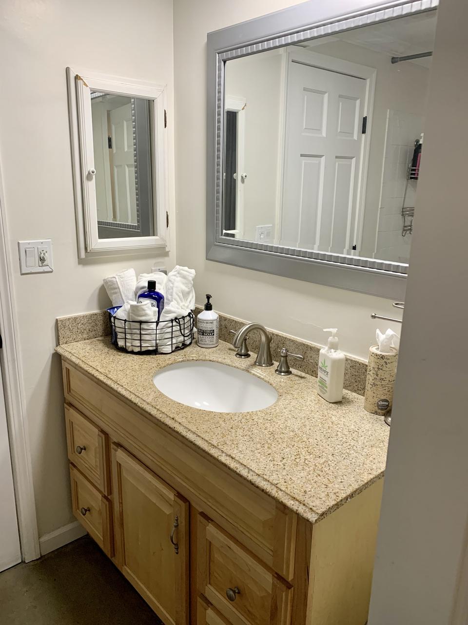 Profile photo 1 of 11