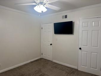 Room for rent in Thousand Oaks, CA $1200, house