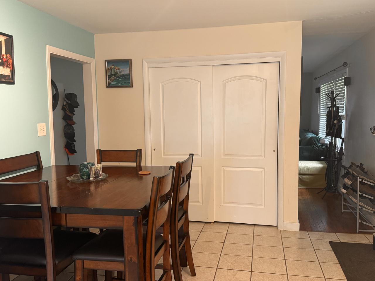 Profile photo 4 of 19