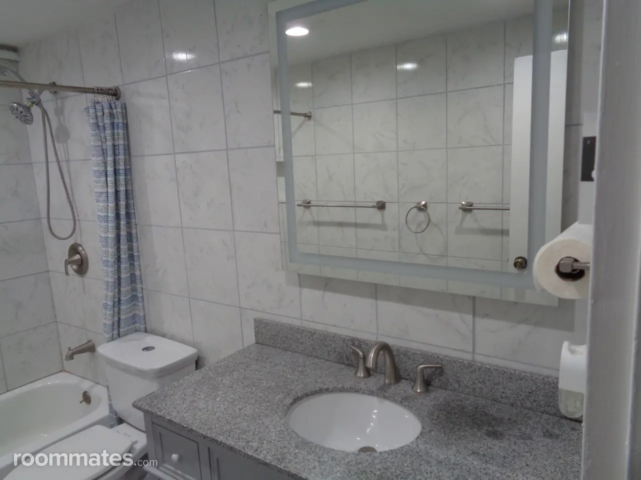 Profile photo 6 of 15