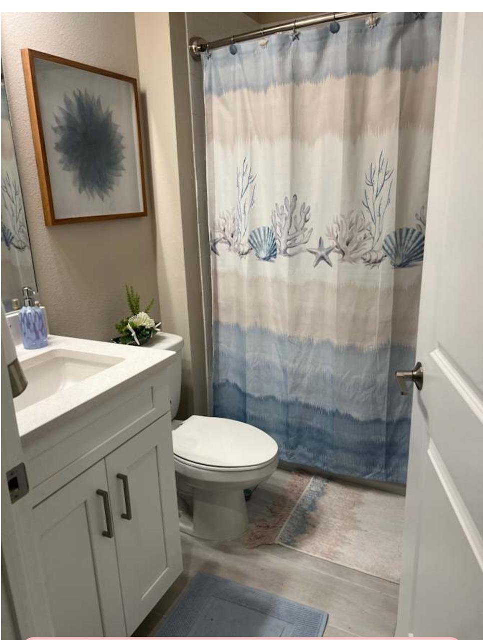 Profile photo 7 of 10