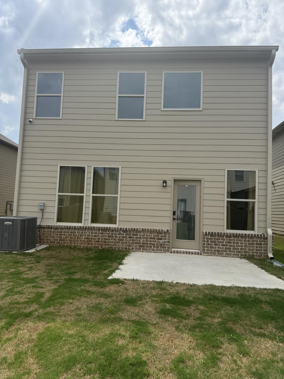 Profile photo 5 of 6