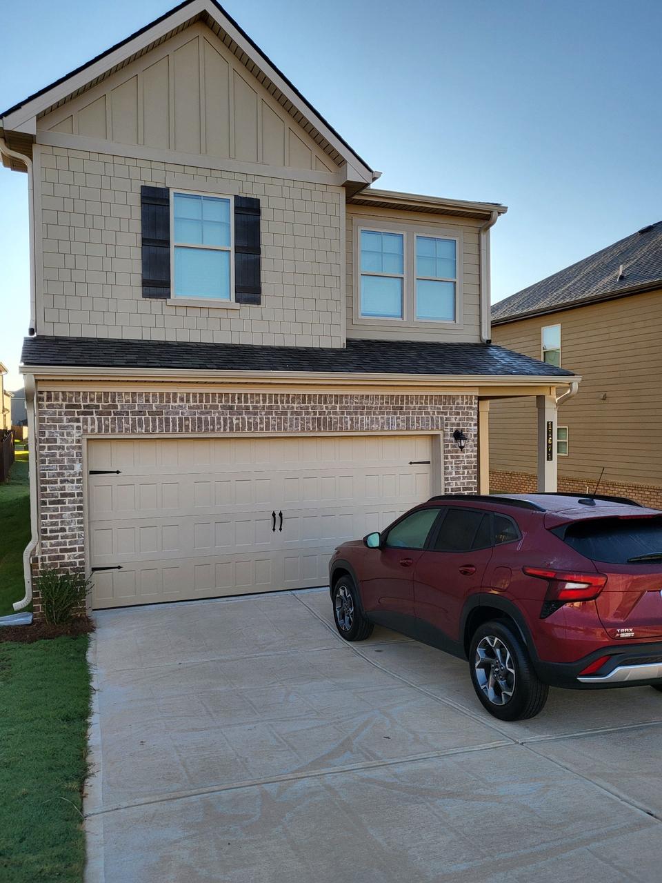 Profile photo 1 of 6