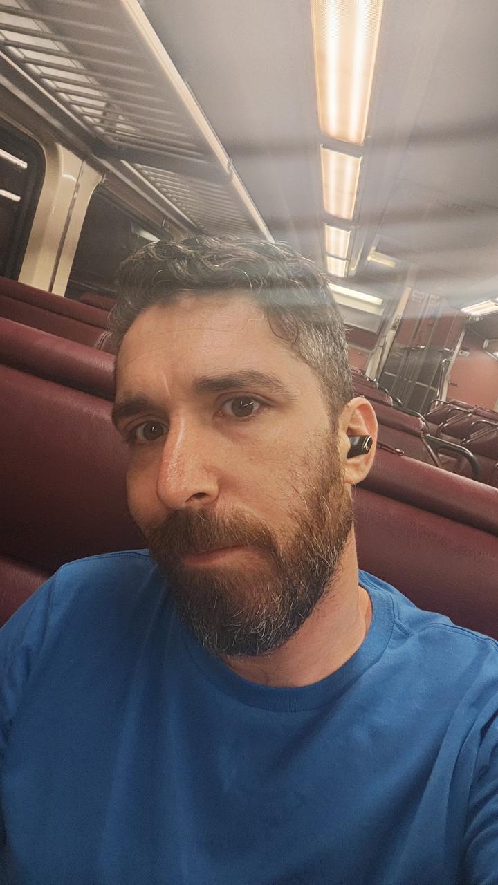 Profile photo 5 of 7