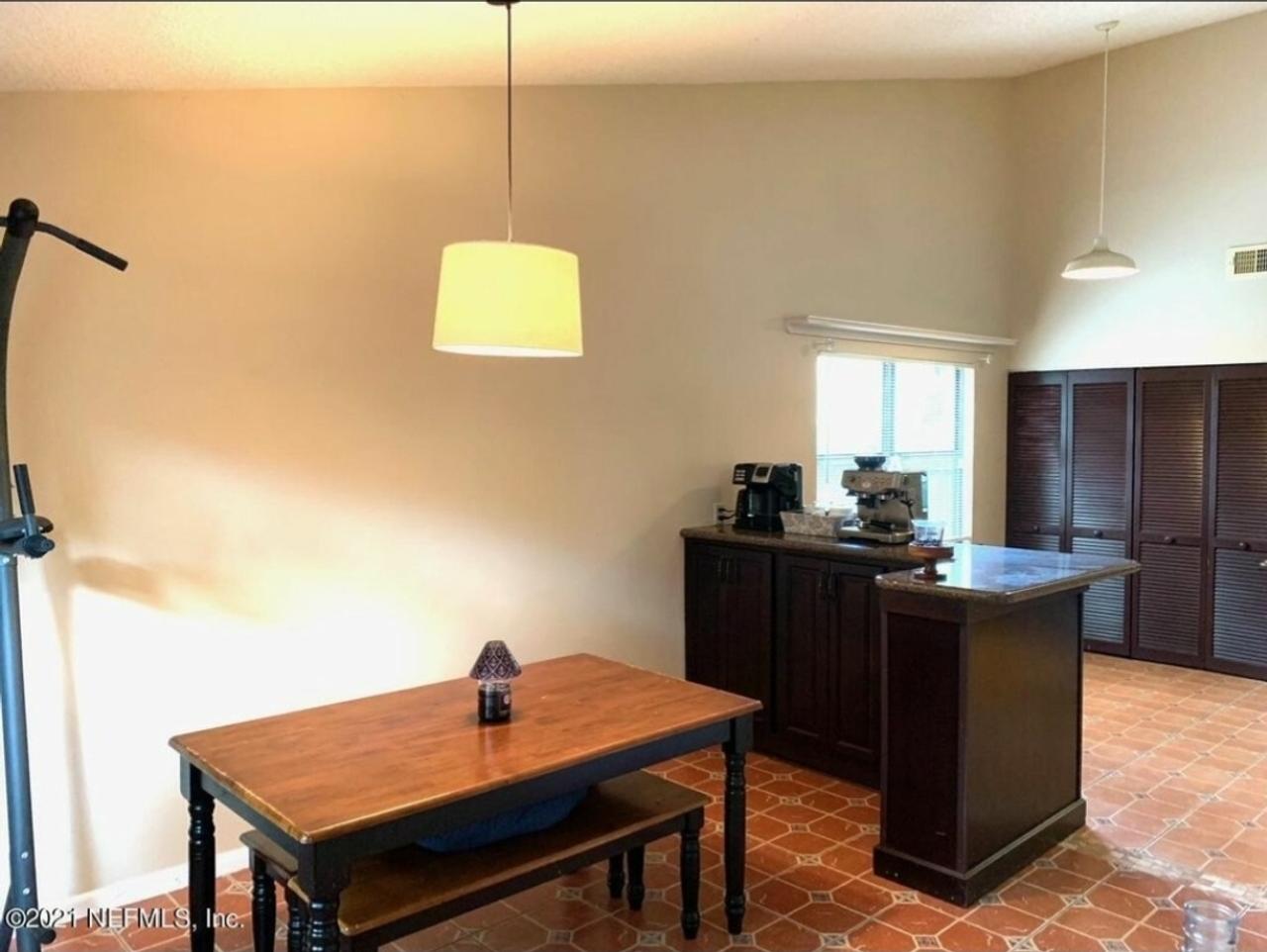 Profile photo 3 of 11