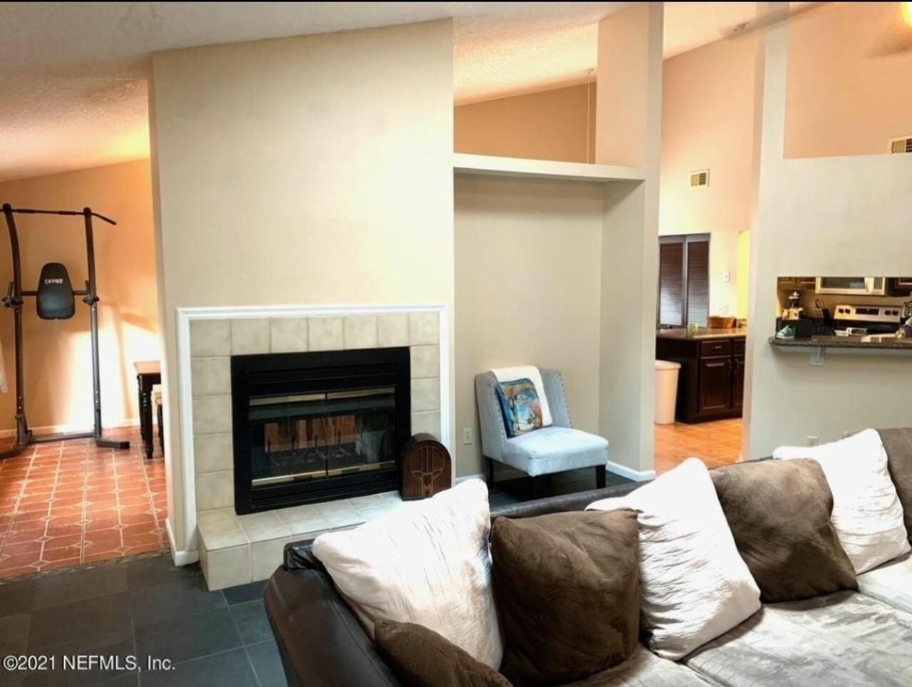 Profile photo 5 of 11