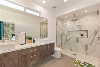 Room for rent in Desert Hot Springs, CA $1300, house