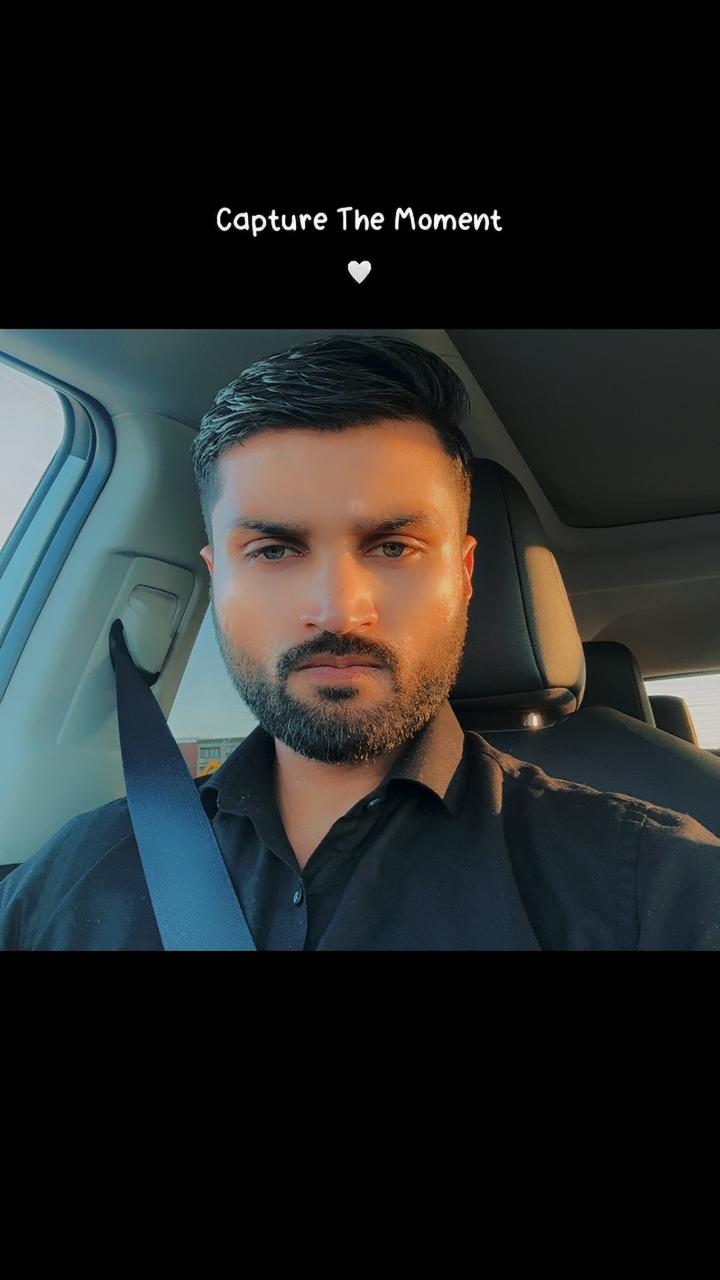 Profile photo 9 of 17