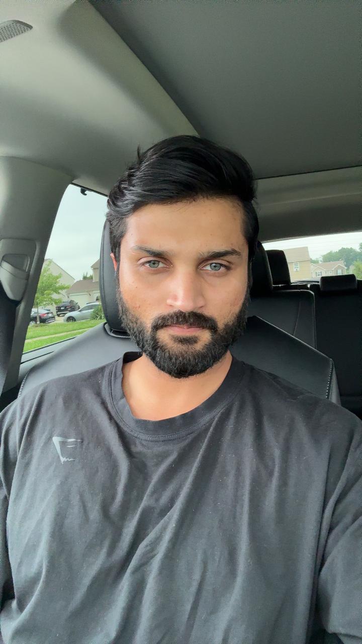 Profile photo 11 of 17