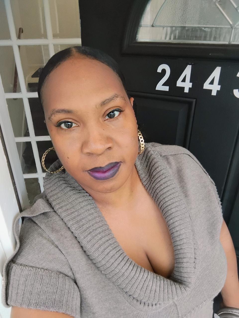 Profile photo 7 of 8