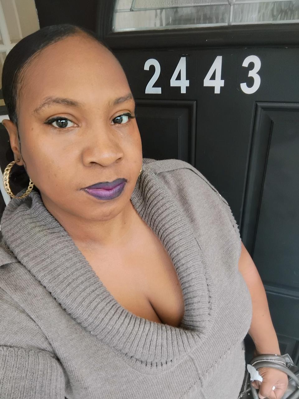 Profile photo 8 of 8